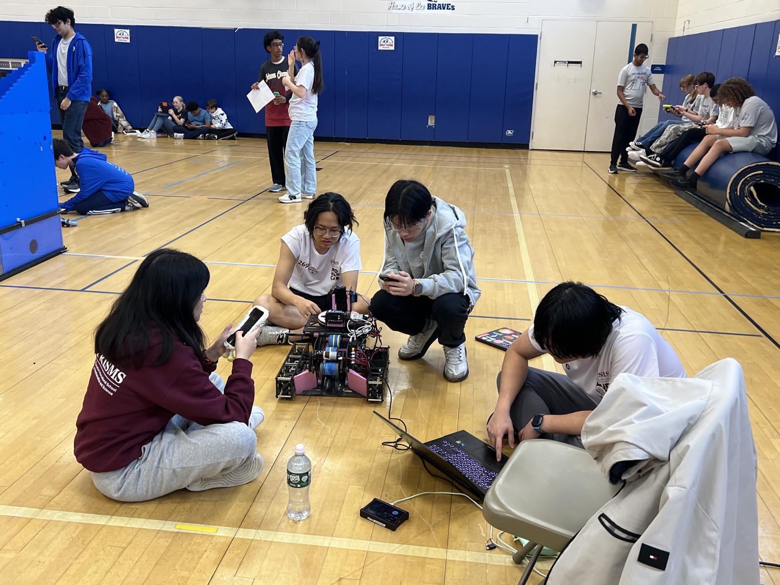 First competition round, photo 14